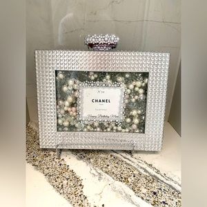 Customize your favorite perfume or cologne bottle for any occasion.